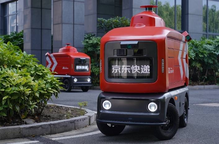 中國電子商務公司京東 (JD) 在武漢部署了自動駕駛機器人